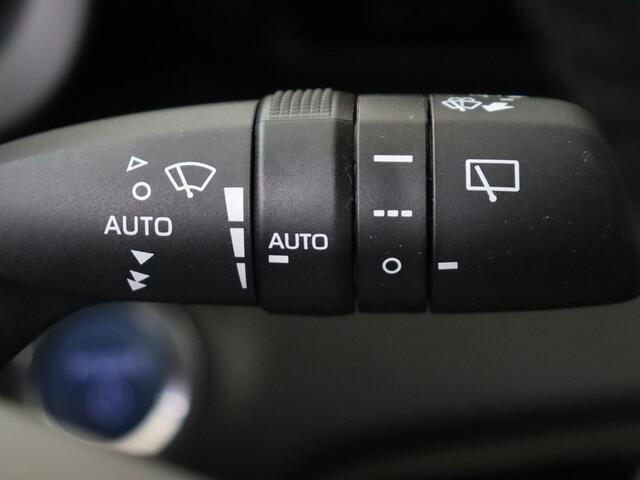 Toyota YARIS 1.5 Hybrid Launch Edition I Navigatie I Climate Control I Cruise Control I Camera I Stoelverwarming Voor I I Volledig LOUWMAN Onderhouden I