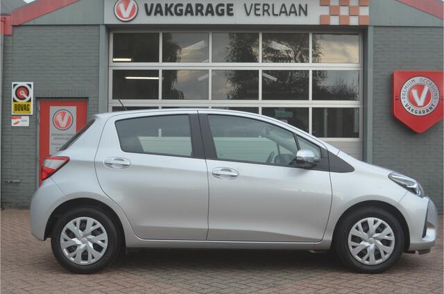 Toyota YARIS 1.0 VVT-i camera ...12 mnd. garantie!...