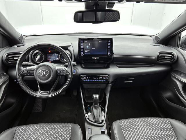 Toyota YARIS 1.5 Hybrid Dynamic | Launch edition | Panorama dak | LM velgen |