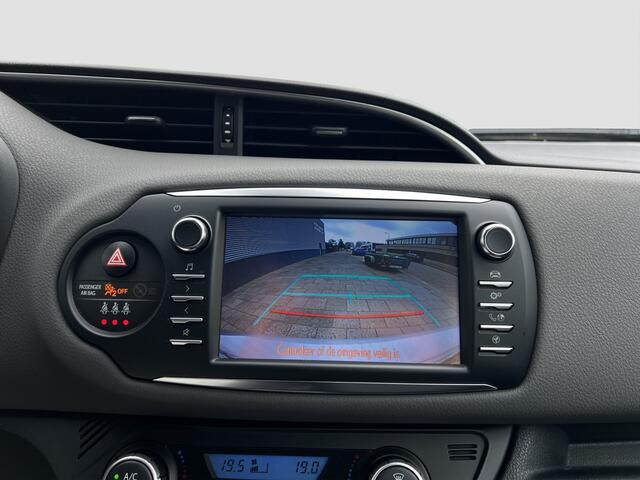 Toyota YARIS 1.5 Hybrid Active | Camera | Bluetooth | Cruise