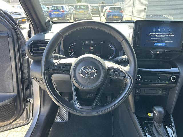 Toyota YARIS Cross 1.5 Hybrid Adventure Bi-tone