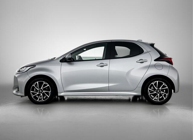 Toyota YARIS 1.5 Hybrid 115 First Edition Stoelverwarming | Apple Carplay/Android Auto