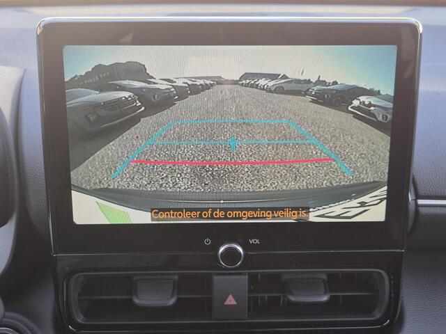 Toyota YARIS Cross 1.5 Hybrid 130 TeamPlayer Automaat Dynamic / tot 10 jaar Garantie / Winter Pakket / Safety Pakket / Adaptief CC / Stuur-, Stoel en voorruitverwarming / Draadloze telefoon lader / Apple Carplay Android Auto / Achteruitrijcamera /