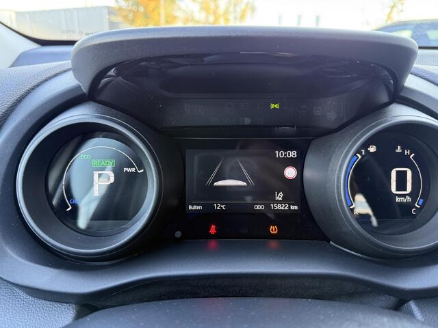 Toyota YARIS 1.5 Hybrid 115 Pk Automaat Dynamic | 16 inch velgen | Cruise Control | Stoelverwarming | Climate Control | Camera | 15.822 Km!!