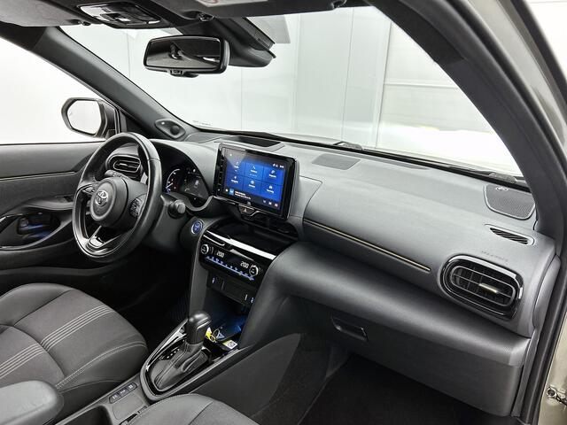 Toyota YARIS Cross 1.5 Hybrid Adventure | 1e Eigenaar | JBL | Blindspot | Stoelverwarming | Elektrische Achterklep |