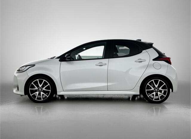 Toyota YARIS 1.5 Hybrid Executive Limited | Half leer | Stoelverwarming | Apple Carplay/ Android Auto |
