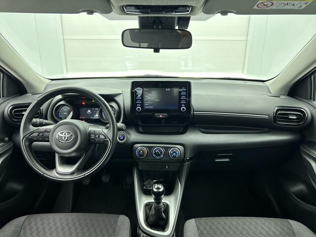 Toyota YARIS 1.5 VVT-i Dynamic | CarPlay/Android Auto | Camera | LM Velgen |