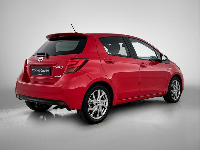 Toyota YARIS 1.5 Hybrid Dynamic | LM velgen | Full map navigatie | Cruise control | Climate control |