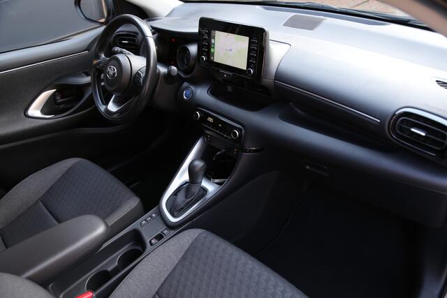Toyota YARIS 1.5 Hybrid Dynamic Team Navi Carplay Camera ACC LED
