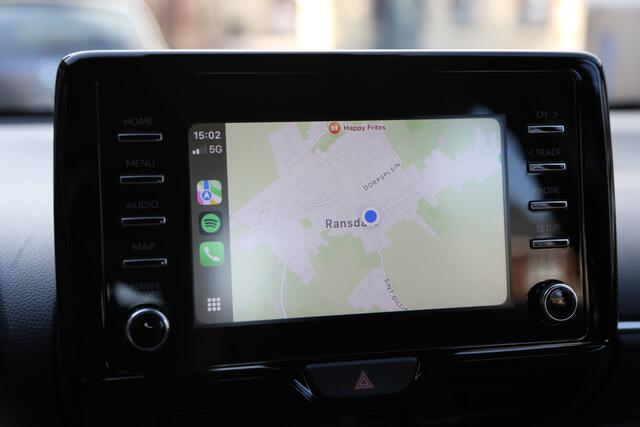 Toyota YARIS 1.5 Hybrid Dynamic Team Navi Carplay Camera ACC LED