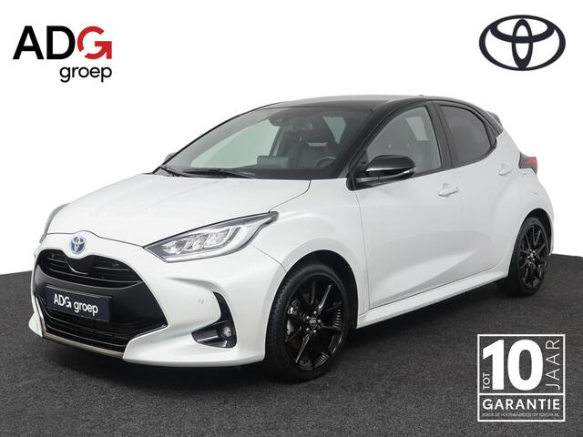 Toyota YARIS 1.5 Hybrid Executive | head-up display | panoramadak| Bi-tone |