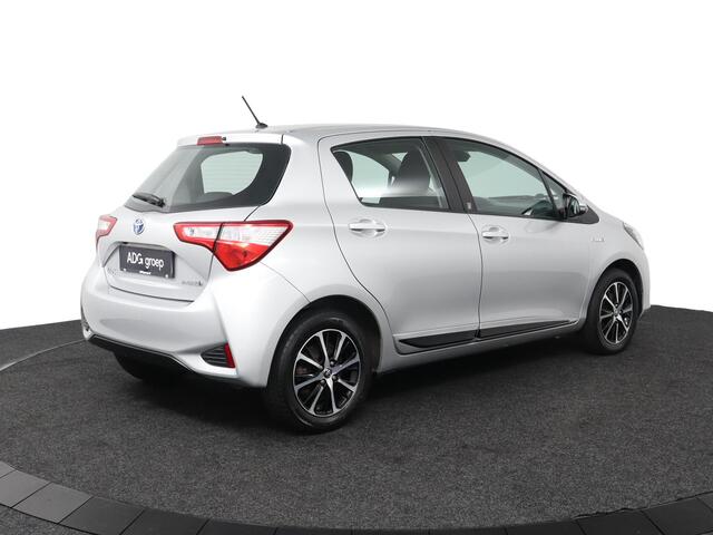 Toyota YARIS 1.5 Hybrid Design | Stoelverwarming | Klimaat control |