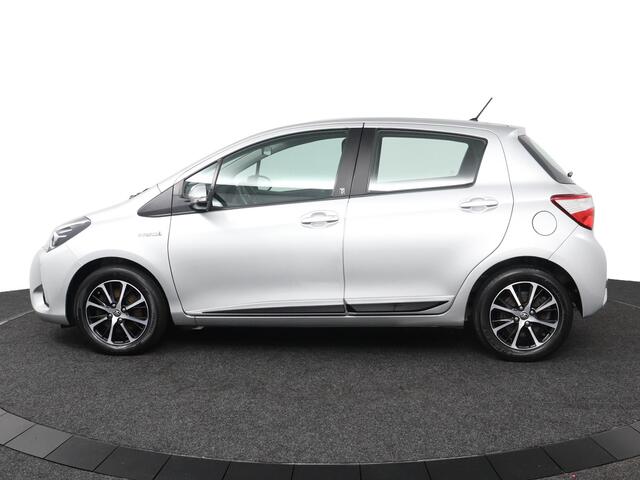 Toyota YARIS 1.5 Hybrid Design | Stoelverwarming | Klimaat control |