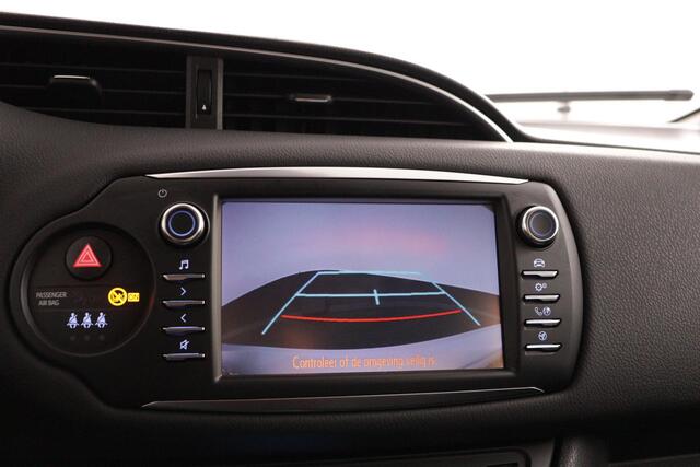 Toyota YARIS 1.5 Hybrid Design | Stoelverwarming | Klimaat control |