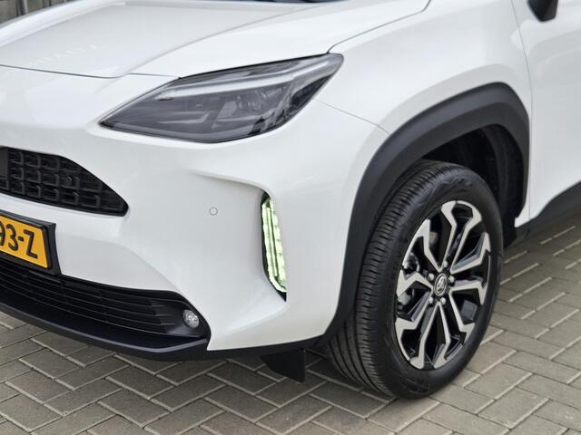 Toyota YARIS Cross 1.5 Hybrid Dynamic Carplay Cam PDC Stoelverwarming