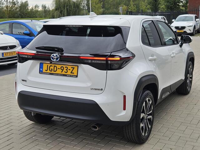 Toyota YARIS Cross 1.5 Hybrid Dynamic Carplay Cam PDC Stoelverwarming