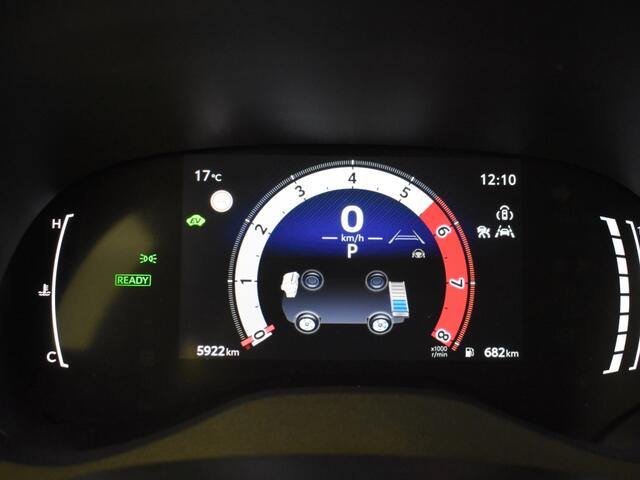 Toyota YARIS 1.5 Hybrid 115 Style | PDC V+A | BSM | Stuur en Stoelverwarming