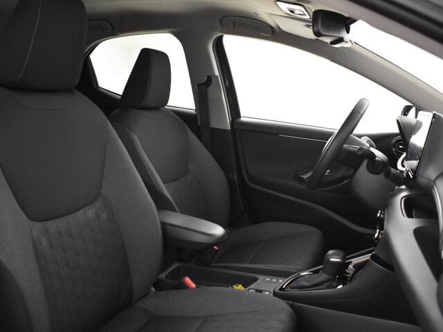 Toyota YARIS 1.5 Hybrid 115 Style | PDC V+A | Stuur en Stoelverwarming | BLS