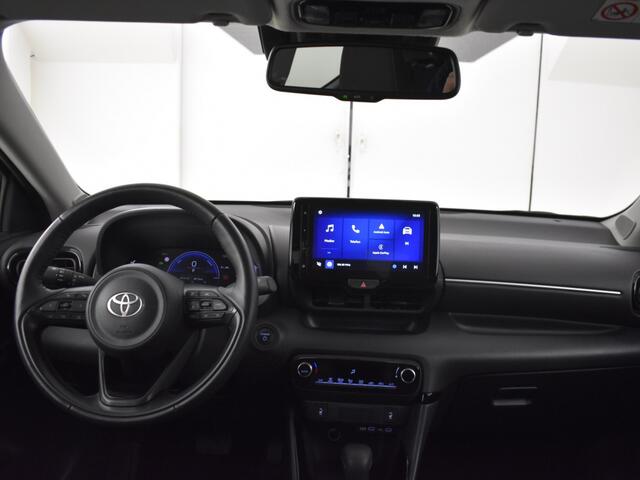Toyota YARIS 1.5 Hybrid 115 Style | PDC V+A | Stuur en Stoelverwarming | BLS
