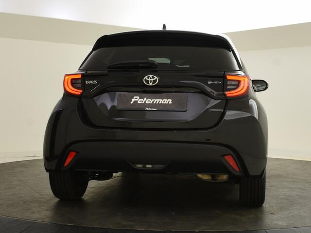 Toyota YARIS 1.5 Hybrid 115 Style | PDC V+A | Stuur en Stoelverwarming | BLS