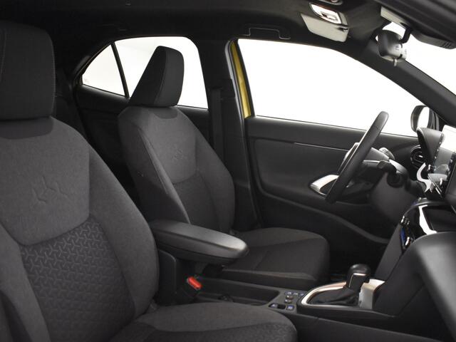 Toyota YARIS 1.5 Hybrid Dynamic Limited | Trekhaak | Stoelverwarming