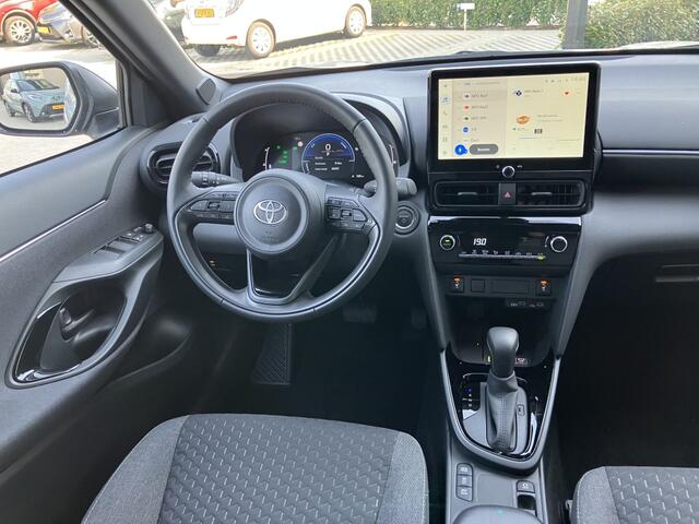 Toyota YARIS 1.5 Hybr 130 Dynamic | PDC V/A | Stoel/Stuur verw | Adaptive Cru