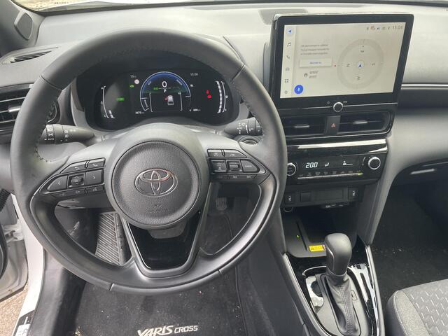 Toyota YARIS Cross 1.5 Hybrid 115 Dynamic Luxury | Stuur- & Stoelverwarming | Dodehoek detectie | Parkeersensoren | Navigatie