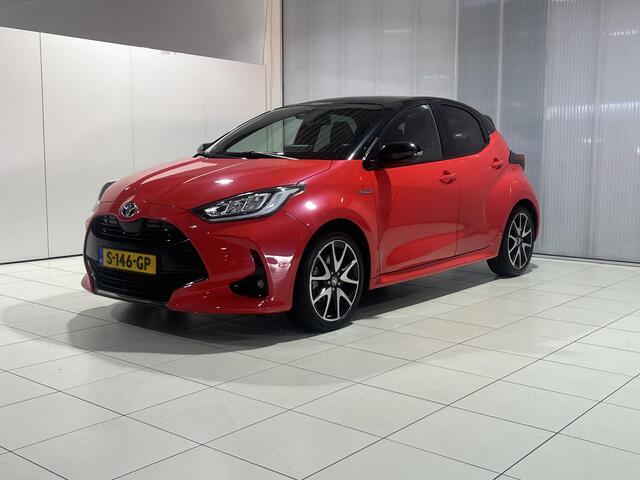 Toyota YARIS 1.5 Hybrid Launch Edition |Panoramadak | Navi | Lederen bekleding Dodehoekdetectie | HUD | navigatie Apple Carplay/Android Auto | achteruitrij camera | keyless