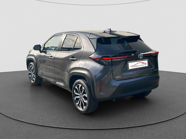 Toyota YARIS Cross 1.5 Hybrid First Edition | Stuurverwarming | Camera | Adaptive | Virtual |