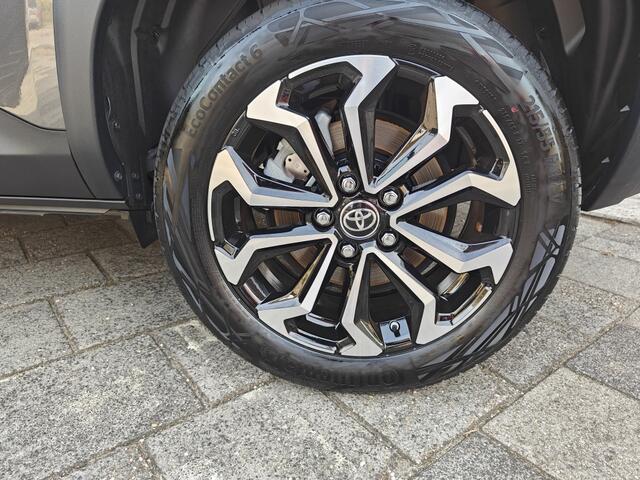 Toyota YARIS 1.5 Hybrid Business Plus