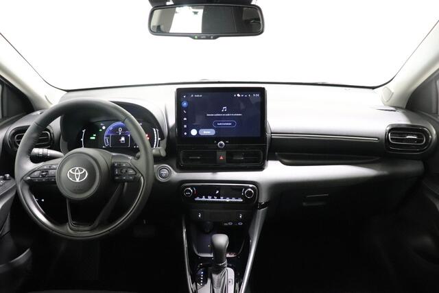 Toyota YARIS 1.5 Hybrid 115 Dynamic Comfort pack, Nieuw en snel leverbaar met ¤2.000 Inruilpremie!!!