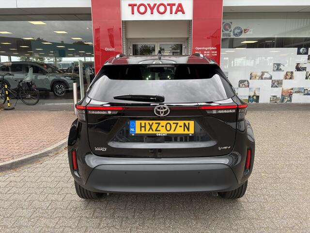 Toyota YARIS 1.5 Hybrid 130 Dynamic | Comfort Pack | Sensoren v/a | Stoelverw