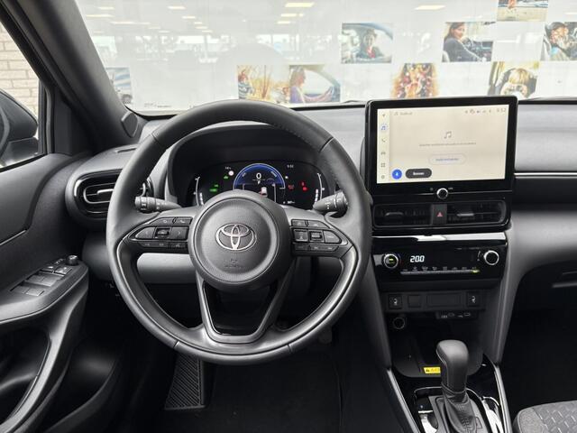 Toyota YARIS 1.5 Hybrid 130 Dynamic | Comfort Pack | Sensoren v/a | Stoelverw