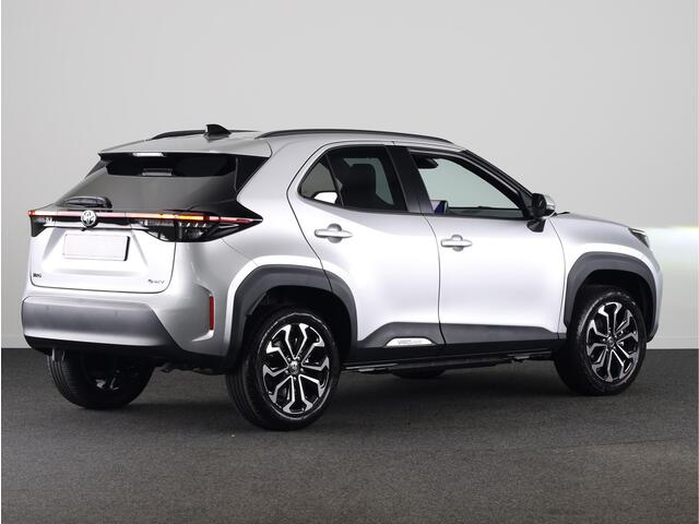 Toyota YARIS Cross 1.5 Hybrid 115 Dynamic *NIEUW* | Direct leverbaar! | Comfort Pack | Apple Carplay -/ Android Auto | Cruise Control Adaptief |