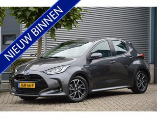 toyota-yaris-1.5-hybrid-dynamic-led