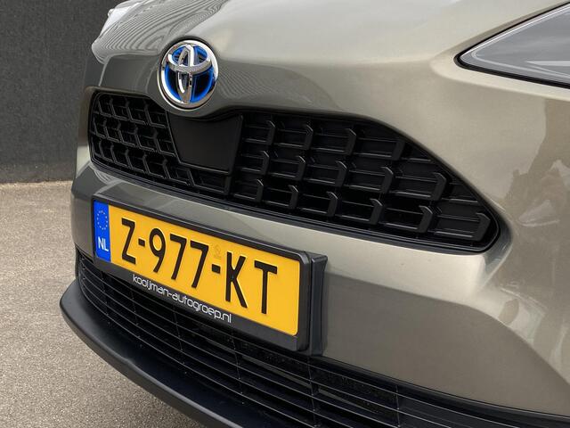 Toyota YARIS Cross 1.5 Hybrid Active Nederlandse auto, Apple CarPlay/Android Auto, Adaptieve cruise control, achteruitrij camera, Metallic lak, LM velgen
