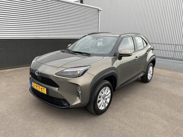 Toyota YARIS Cross 1.5 Hybrid Active Nederlandse auto, Apple CarPlay/Android Auto, Adaptieve cruise control, achteruitrij camera, Metallic lak, LM velgen