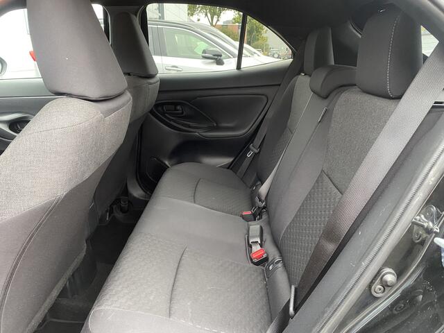 Toyota YARIS Cross 1.5 Hybrid 115 First Edition NL Auto Navi Carplay Clima Cruise