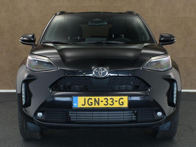 Toyota YARIS Cross 1.5 Hybrid 130 Dynamic - ADAPTIEVE CRUISE CONTROL - NAVIGATIE FULL MAP - APPLE CARPLAY/ANDROID AUTO - EXTRA GETINT GLAS - STUURWIELVERWARMING - STOELVERWARMING - DODEHOEKDETECTIE - CLIMATE CONTROL - KEYLESS ENTRY/START - PARKEERSENSOREN VOOR + ACHTE