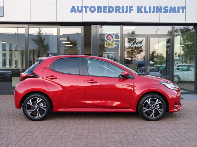 Toyota YARIS 1.5 Hybrid 115 Business Plus | Camera | Parkeersensoren | Stoel-Stuurverwarming | Carplay