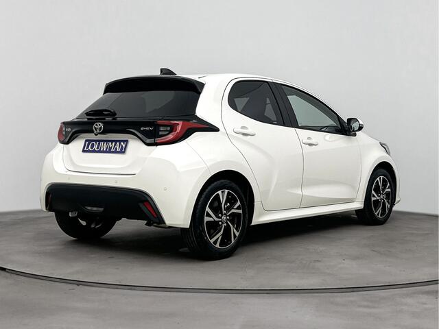 Toyota YARIS 1.5 Hybrid 115 Dynamic | Apple Carplay & Android Auto | Comfort Pack | Direct leverbaar |
