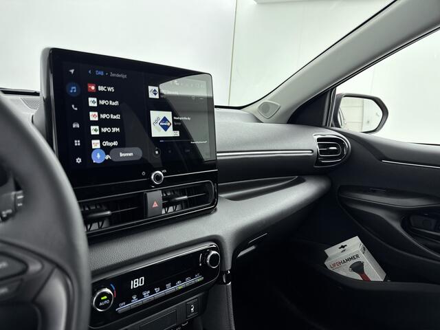Toyota YARIS 1.5 Hybrid 115 Dynamic | Apple Carplay & Android Auto | Parkeercamera | Direct leverbaar |