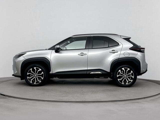 Toyota YARIS Cross 1.5 Hybrid Dynamic Limited | Navi | Stoelverwarming | Parkeersensoren | Lichtmetalen Velgen | Mistlampen |