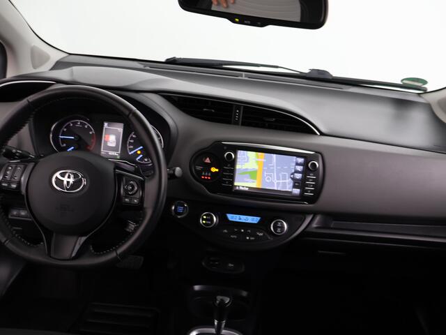 Toyota YARIS 1.5 VVT-i Dynamic | Navigatie | Achteruitrijcamera |