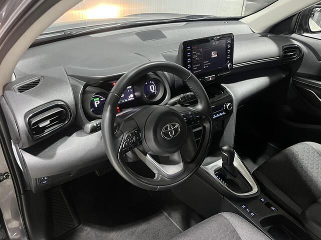 Toyota YARIS Cross 1.5 Hybrid Active Navigatie Apple CarPlay/Android Auto, adaptieve cruise control, achteruitrij camera, NL auto!