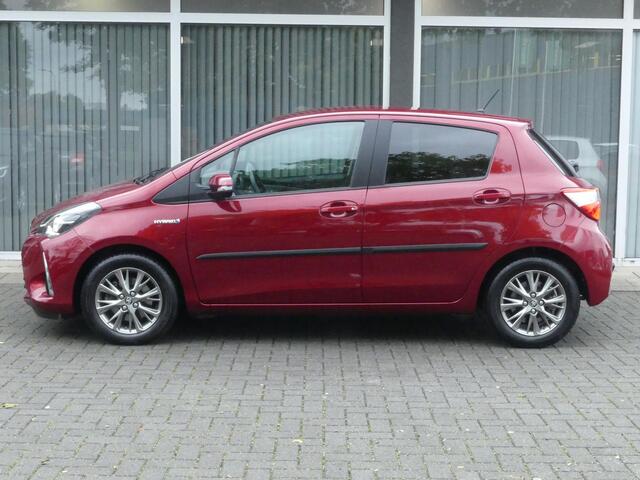 Toyota YARIS 1.5 Hybrid Dynamic Automaat, Trekhaak en Dealer onderhouden!