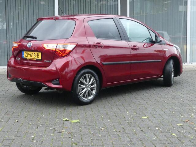 Toyota YARIS 1.5 Hybrid Dynamic Automaat, Trekhaak en Dealer onderhouden!