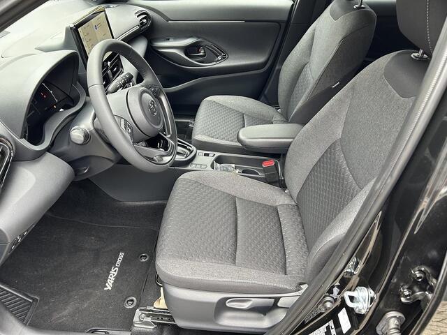 Toyota YARIS Cross 1.5 Hybrid 130 Dynamic rijklaar | Comfort pack | Blind spot | Sensoren