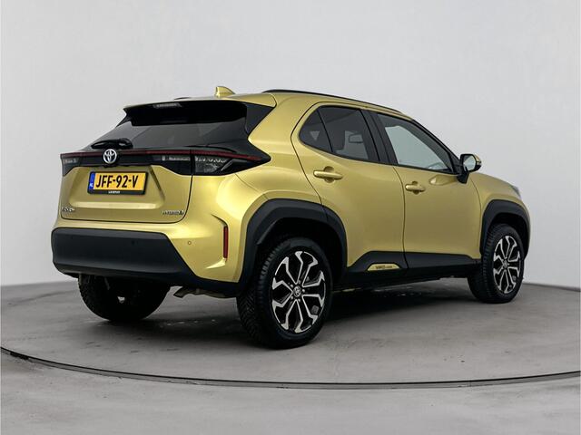 Toyota YARIS Cross 1.5 Hybrid Dynamic Limited | Parkeersensoren | Stoelverwarming | Elek. inklapbare buitenspiegels |