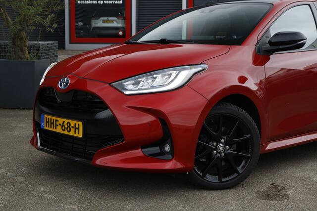 Toyota YARIS 1.5 Hybrid Executive Premium Bearlock All Season